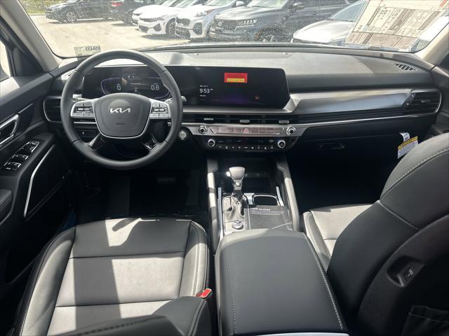 new 2025 Kia Telluride car, priced at $38,135