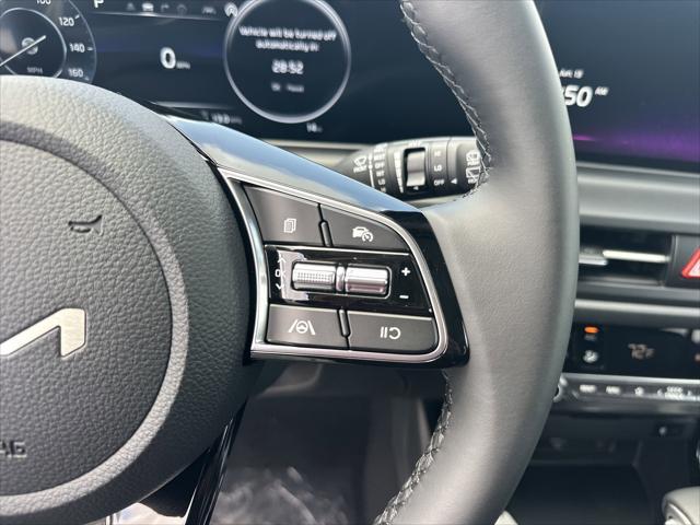 new 2025 Kia Seltos car, priced at $28,245