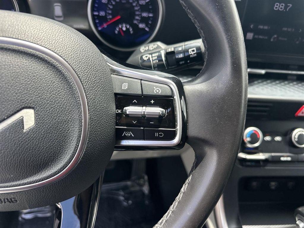 used 2024 Kia Carnival car, priced at $29,523