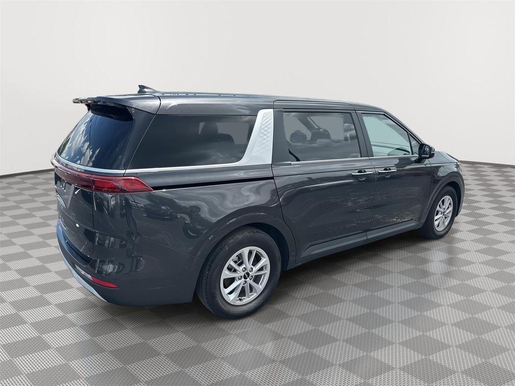 used 2024 Kia Carnival car, priced at $29,523