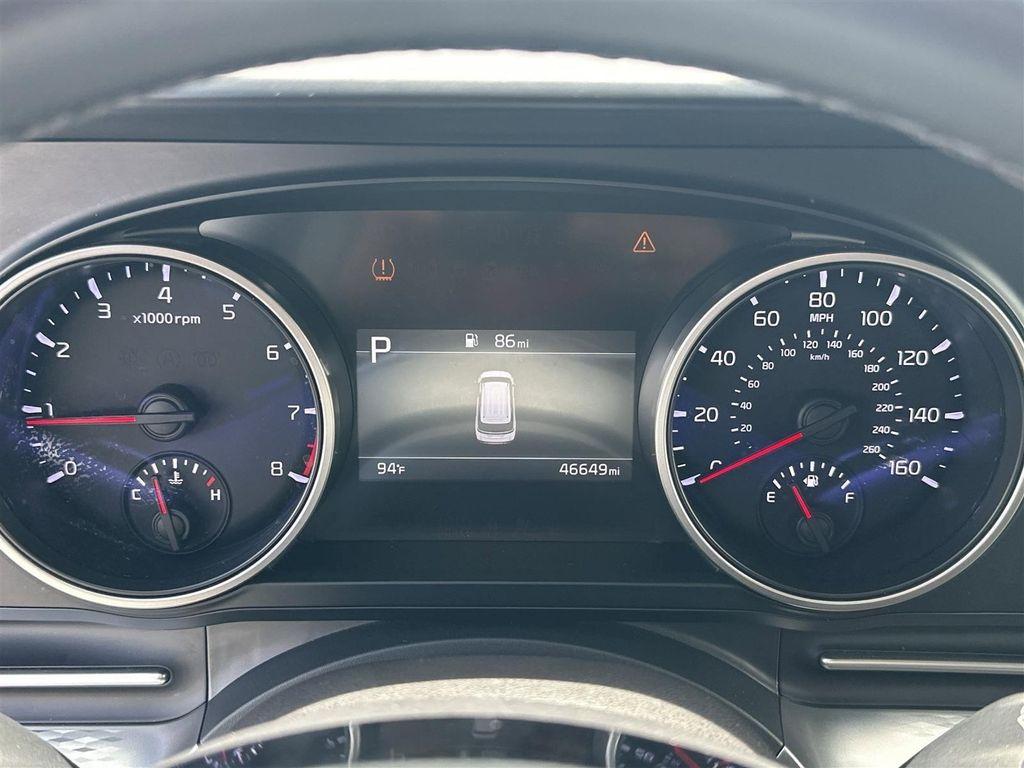 used 2024 Kia Carnival car, priced at $29,523