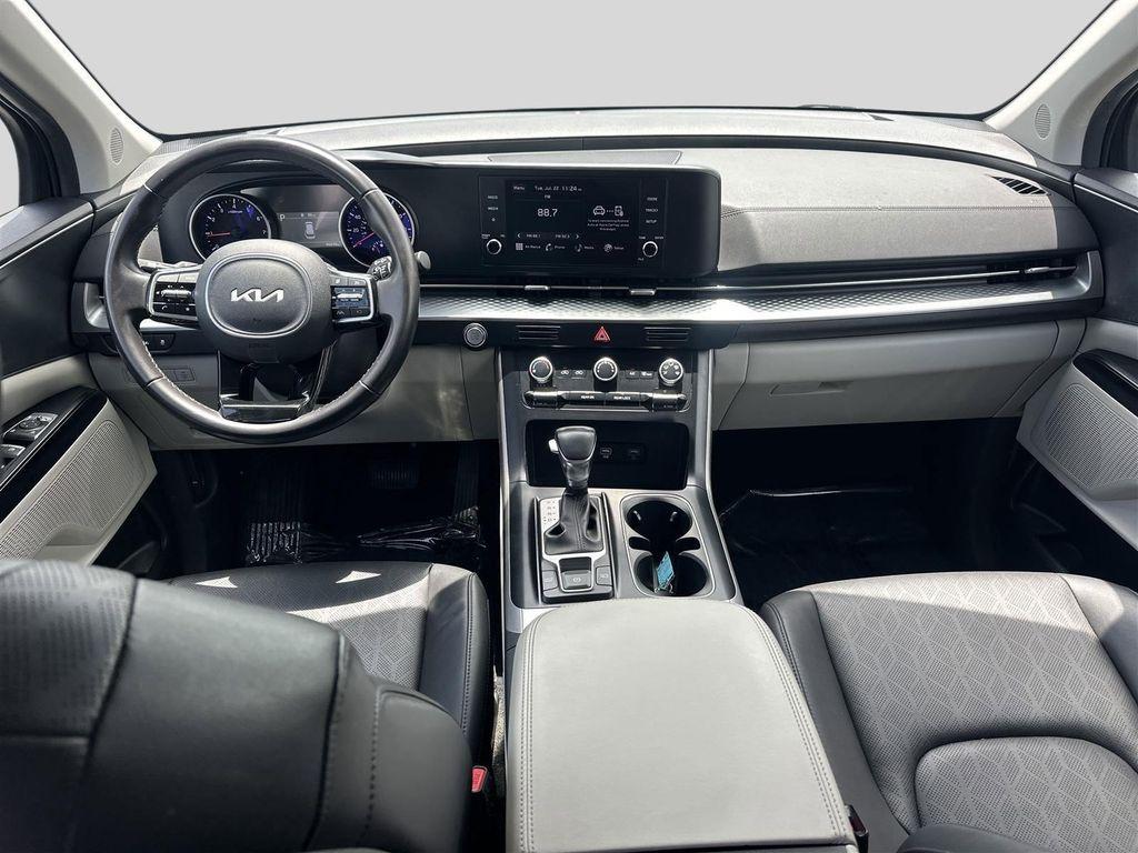 used 2024 Kia Carnival car, priced at $29,523