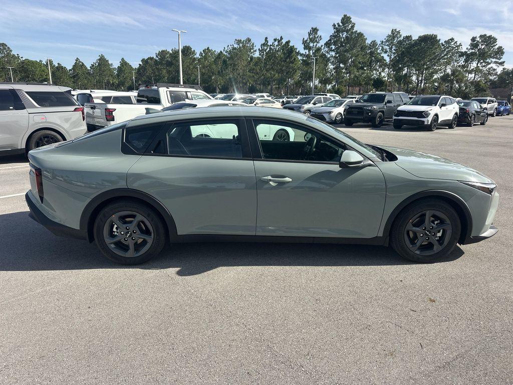 new 2025 Kia K4 car, priced at $24,093