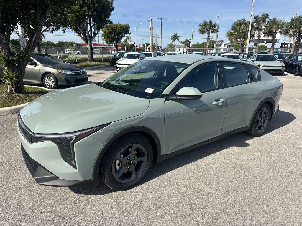 new 2025 Kia K4 car, priced at $24,093