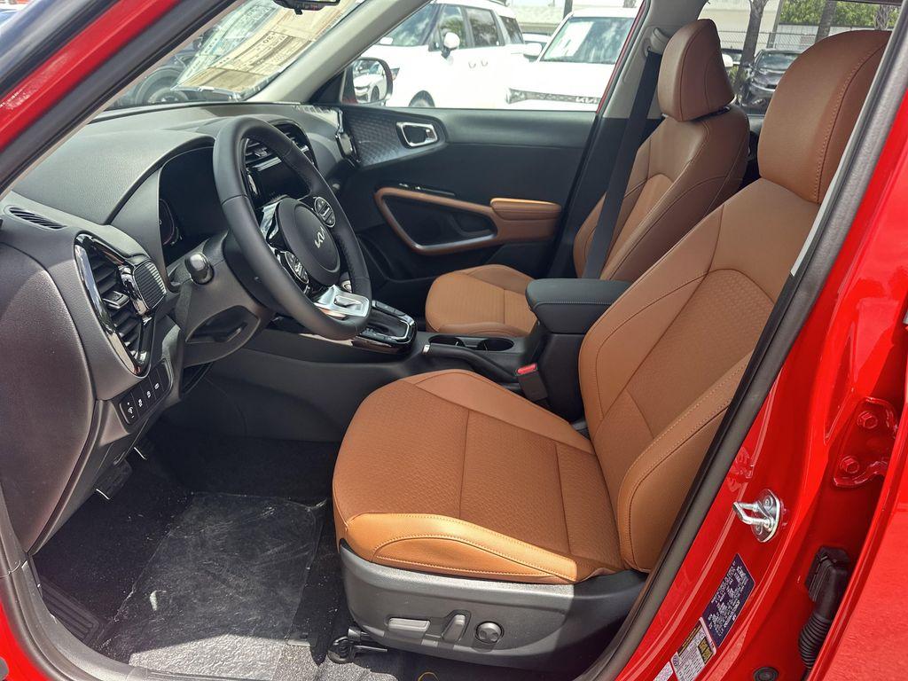 new 2025 Kia Soul car, priced at $26,327