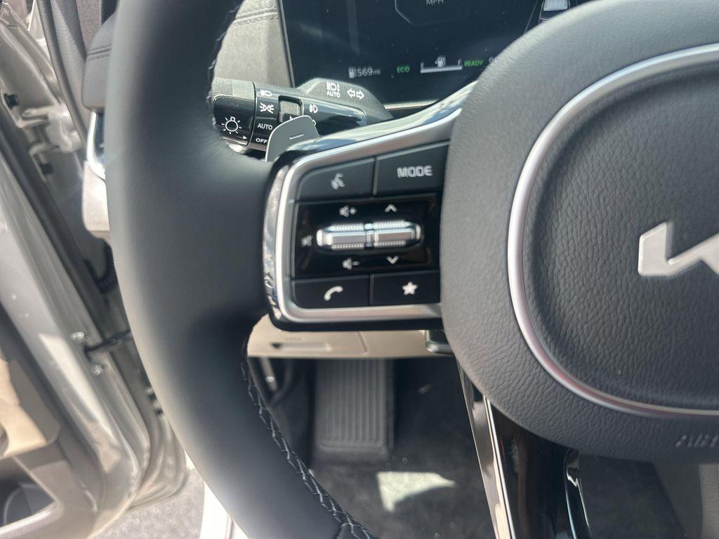 new 2026 Kia Carnival Hybrid car, priced at $50,130