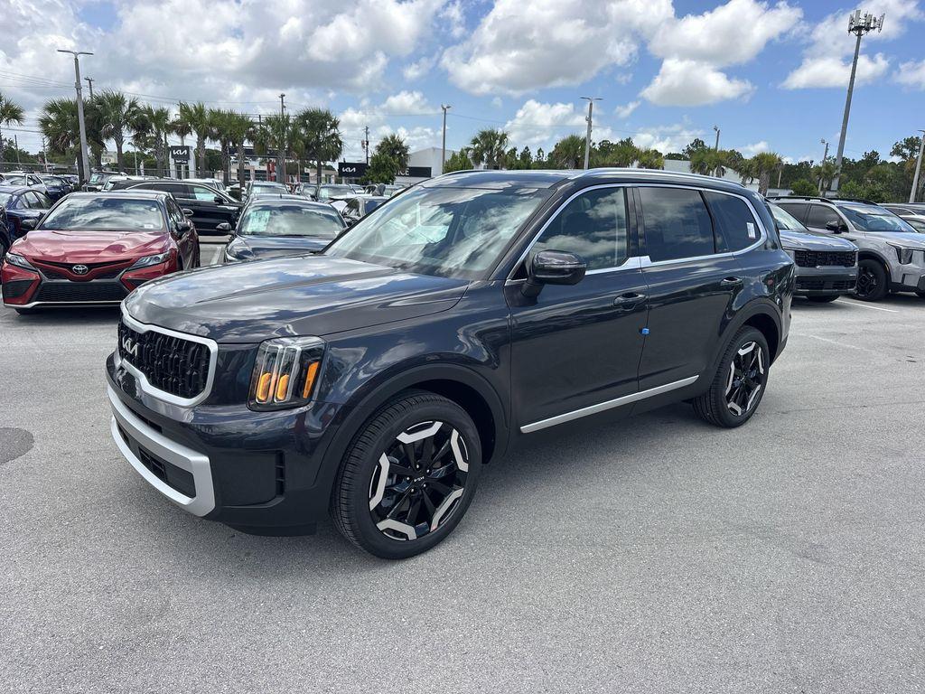 new 2025 Kia Telluride car, priced at $43,296
