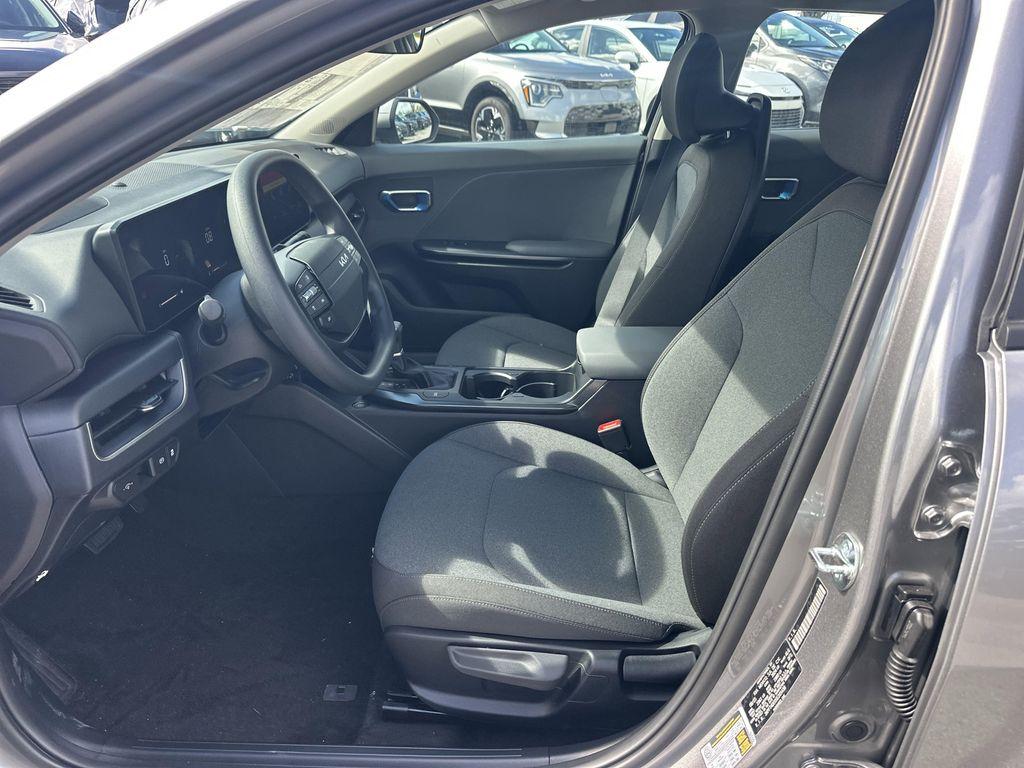 new 2025 Kia K4 car, priced at $24,000