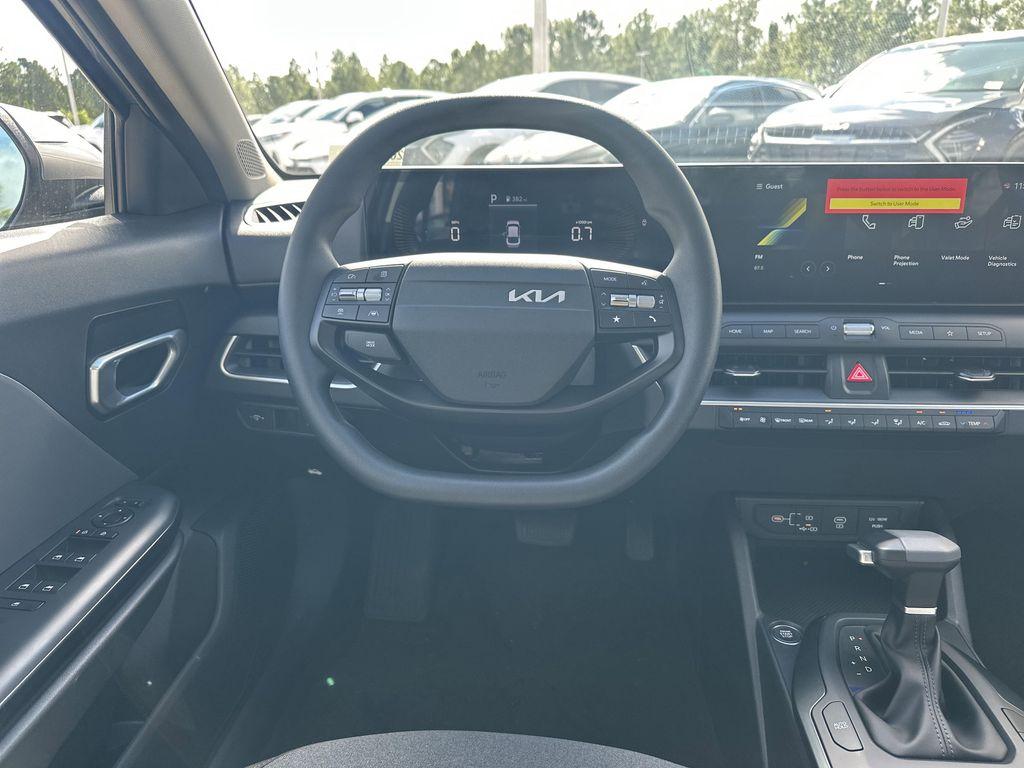new 2025 Kia K4 car, priced at $24,000