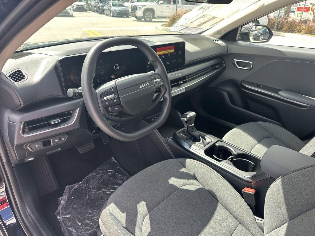 new 2025 Kia K4 car, priced at $23,644