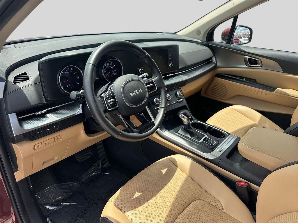 used 2024 Kia Carnival car, priced at $30,549