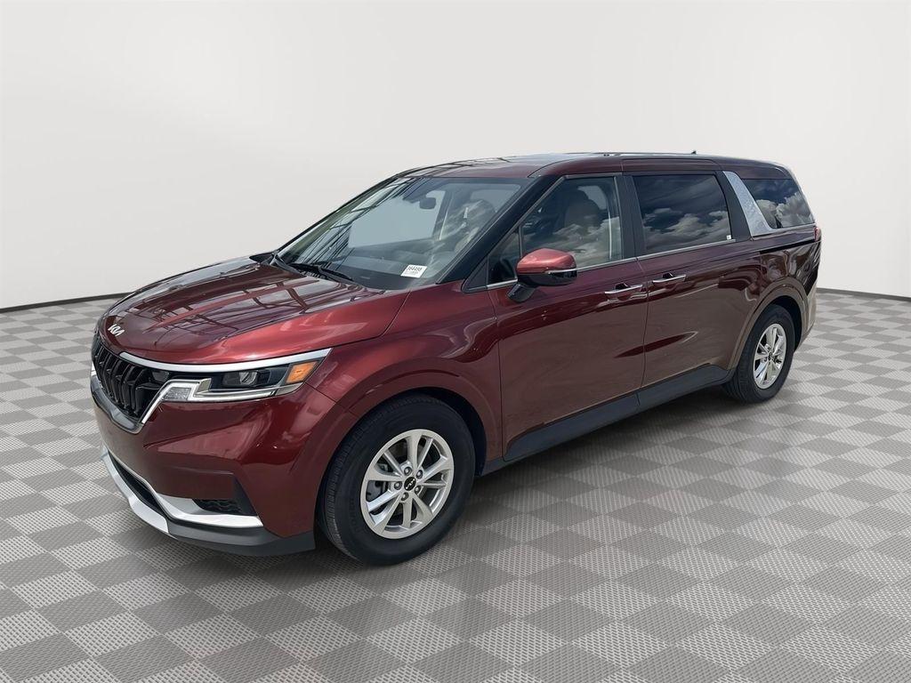 used 2024 Kia Carnival car, priced at $30,549