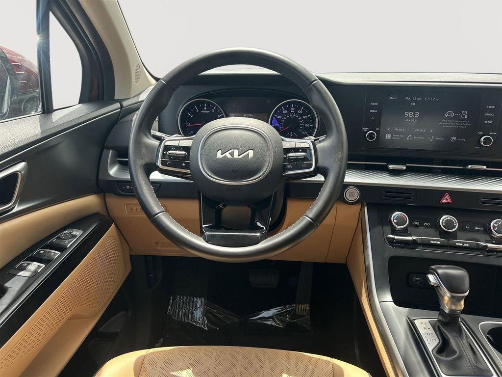 used 2024 Kia Carnival car, priced at $30,549
