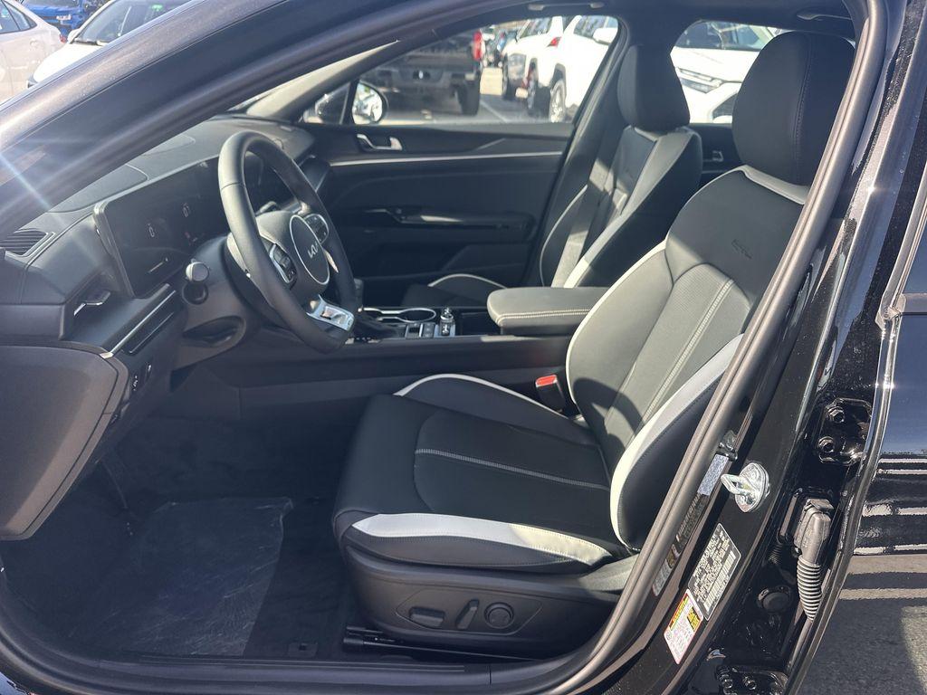 new 2026 Kia K5 car, priced at $32,125