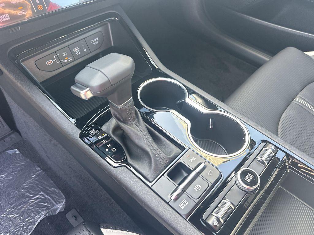 new 2026 Kia K5 car, priced at $32,125