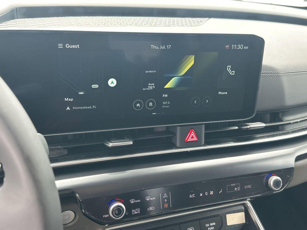 new 2025 Kia Carnival car, priced at $39,504