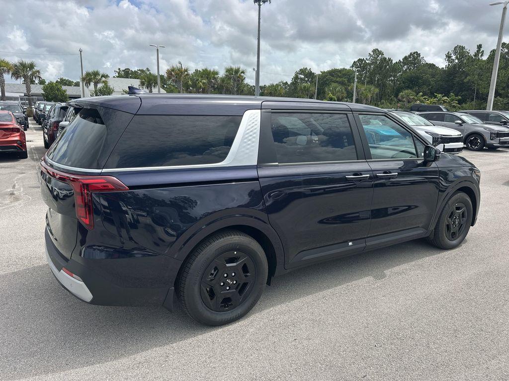 new 2025 Kia Carnival car, priced at $39,504
