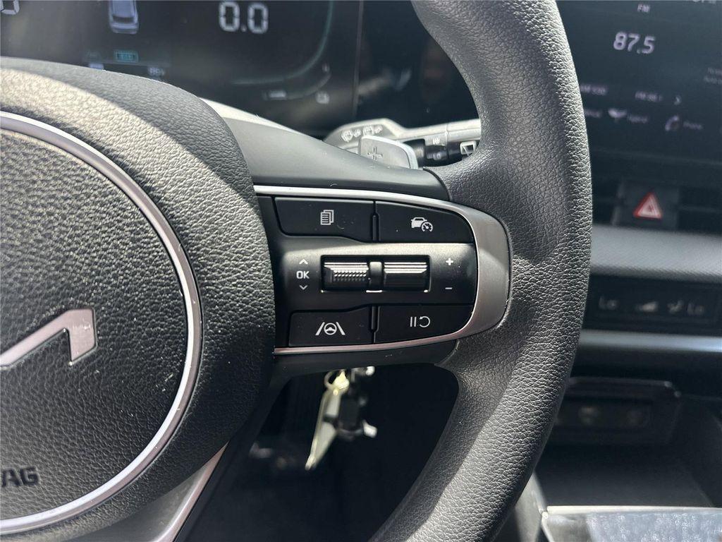 used 2024 Kia Sportage Hybrid car, priced at $25,399