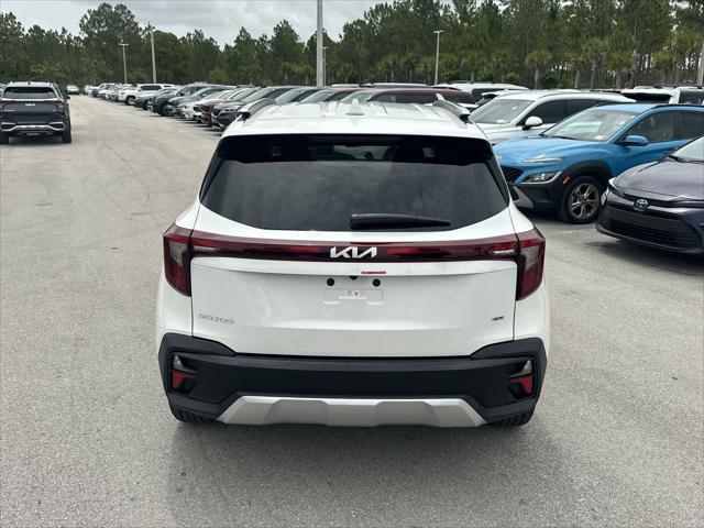 new 2025 Kia Seltos car, priced at $30,655
