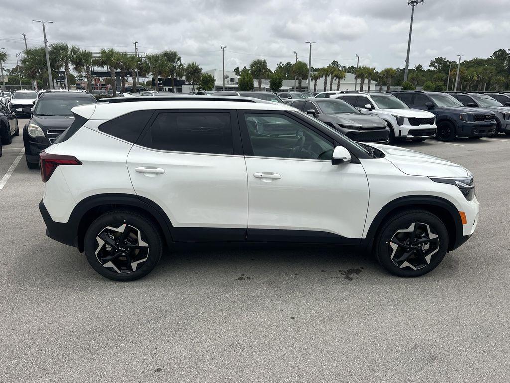 new 2025 Kia Seltos car, priced at $29,735
