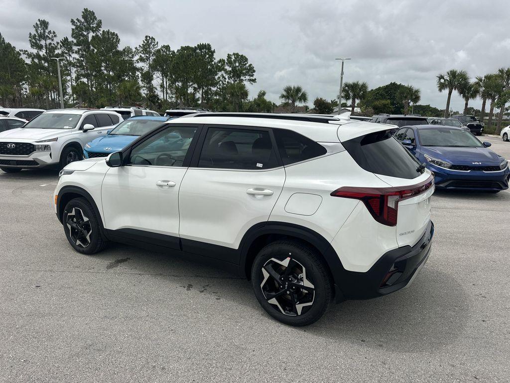new 2025 Kia Seltos car, priced at $29,735