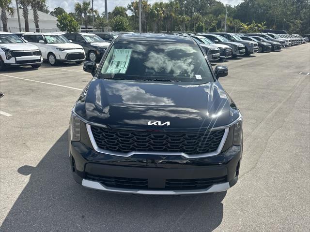 new 2025 Kia Sorento car, priced at $33,980