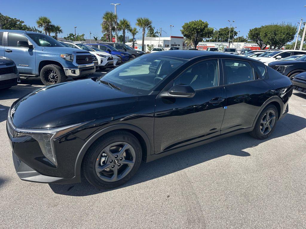 new 2025 Kia K4 car, priced at $23,888
