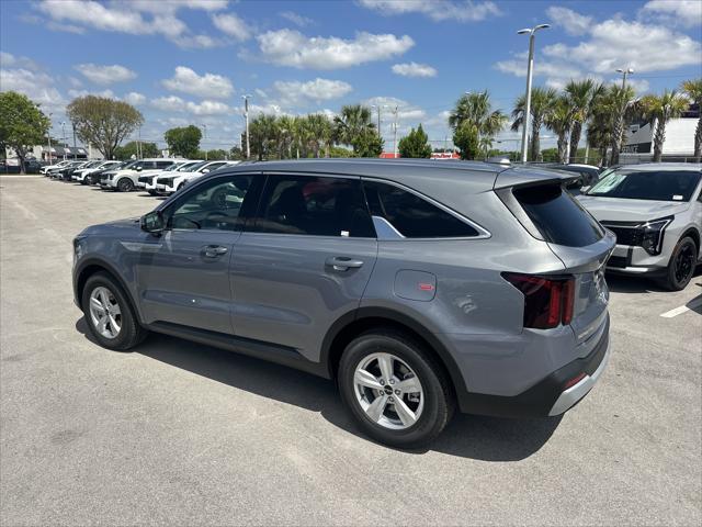 new 2025 Kia Sorento car, priced at $33,398