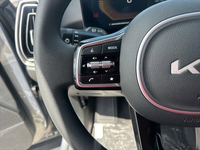 new 2025 Kia Sorento car, priced at $33,398