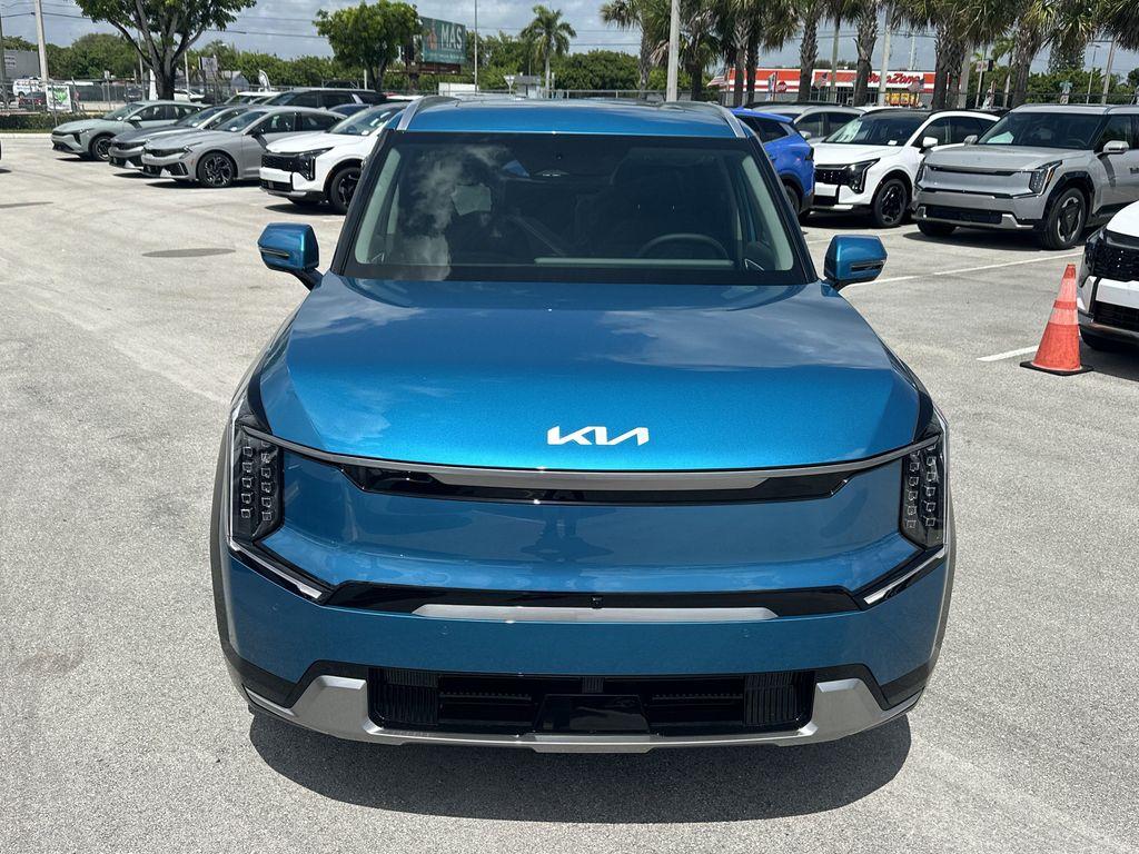 new 2026 Kia EV9 car, priced at $62,770