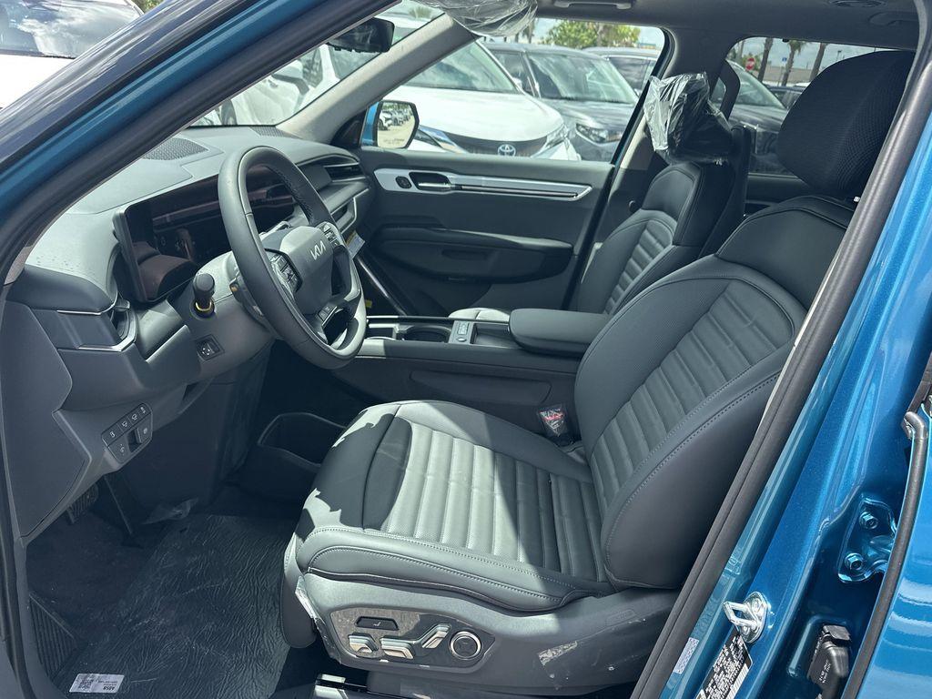 new 2026 Kia EV9 car, priced at $62,770