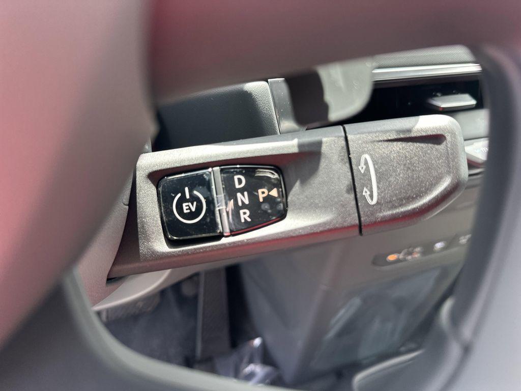 new 2026 Kia EV9 car, priced at $62,770