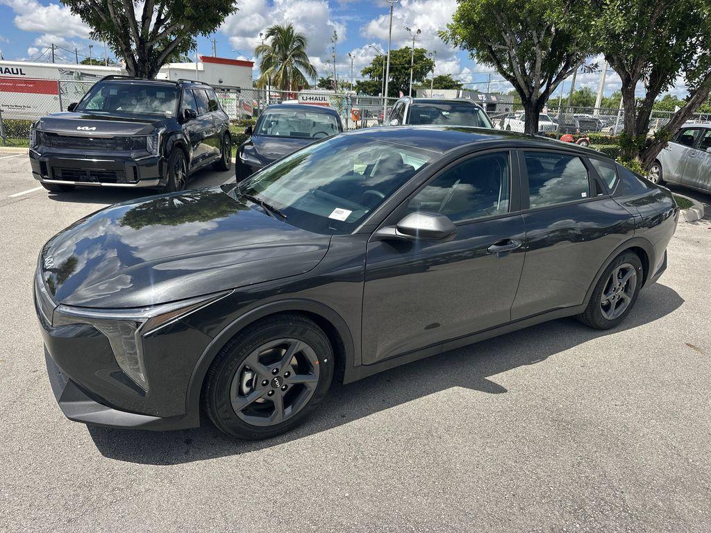 new 2025 Kia K4 car, priced at $24,485