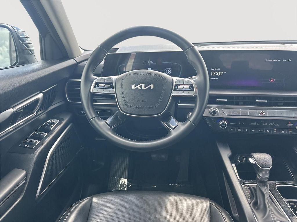 used 2025 Kia Telluride car, priced at $34,500