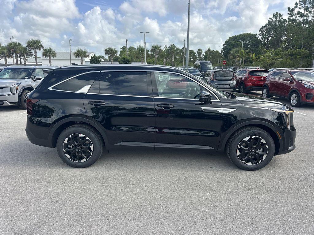 new 2025 Kia Sorento car, priced at $36,689