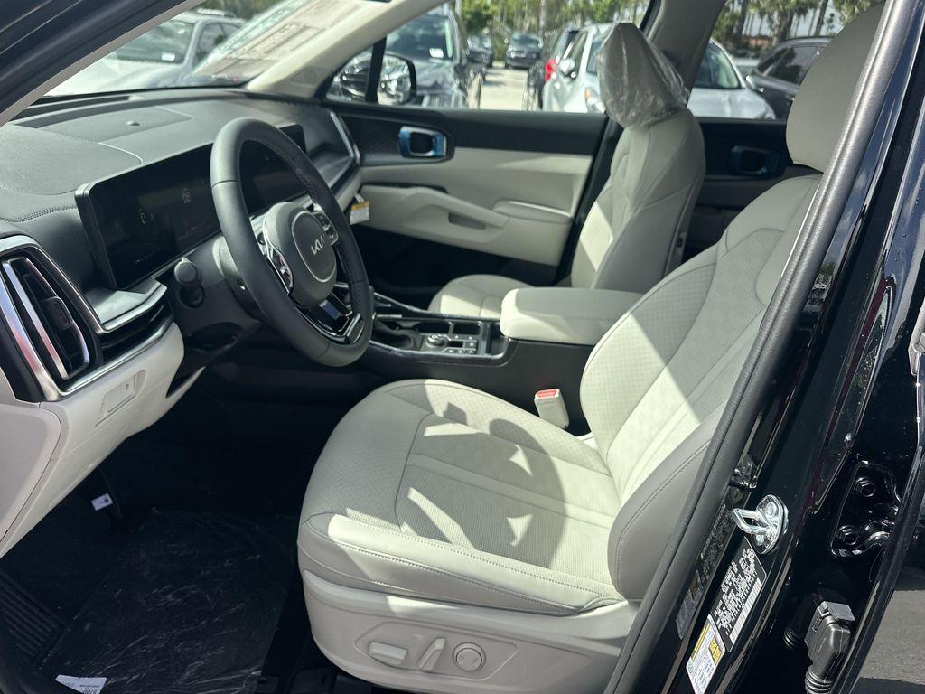 new 2025 Kia Sorento car, priced at $36,689