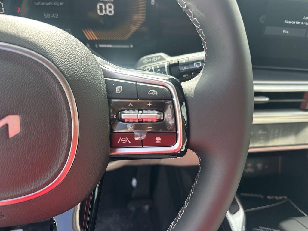 new 2025 Kia Sorento car, priced at $36,689
