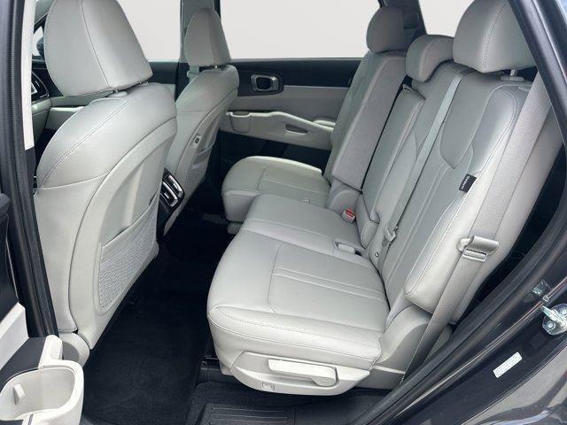 used 2024 Kia Sorento car, priced at $29,614