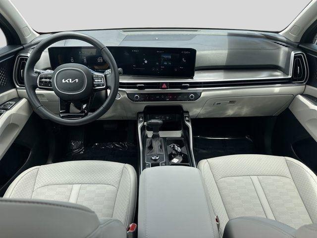 used 2024 Kia Sorento car, priced at $29,614