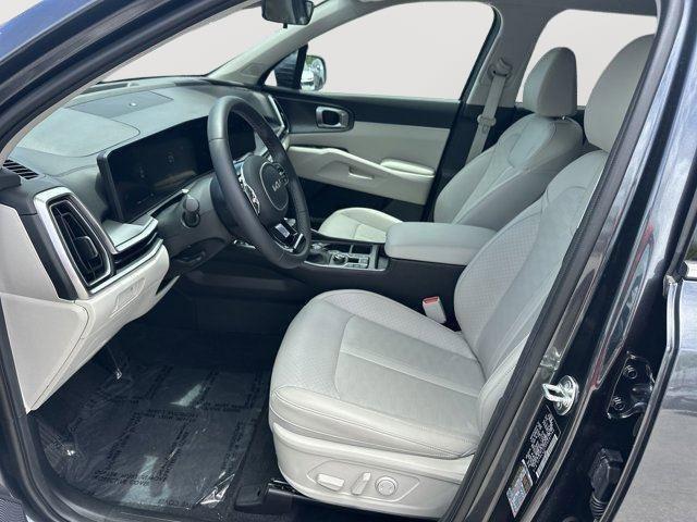 used 2024 Kia Sorento car, priced at $29,614