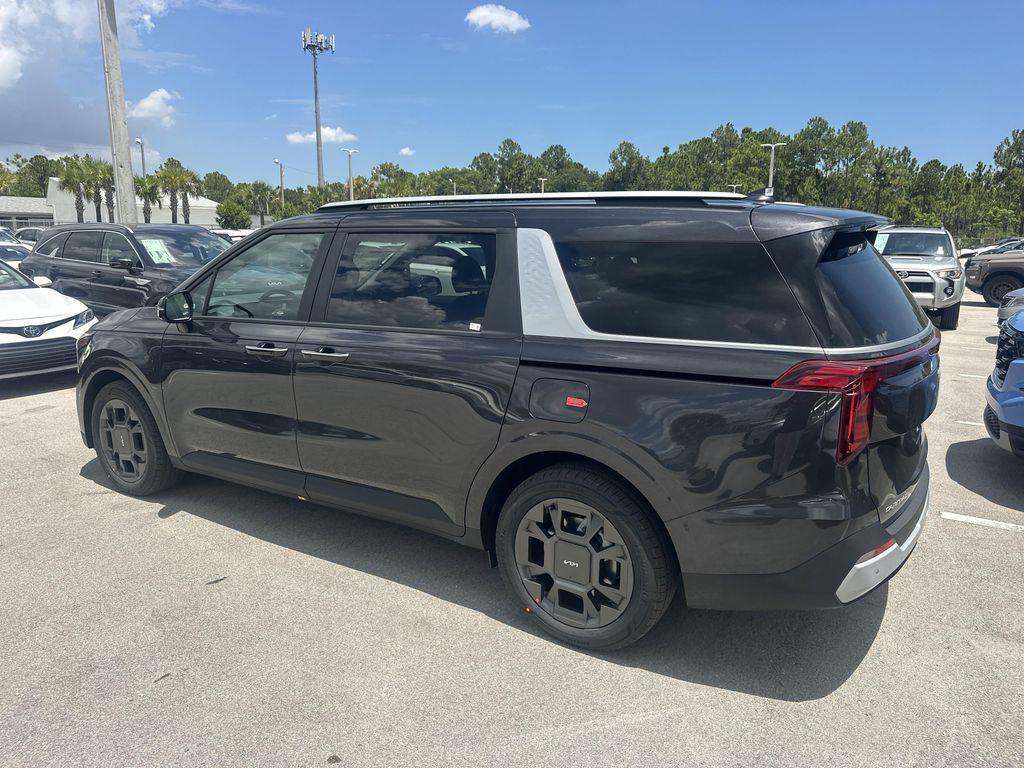 new 2026 Kia Carnival Hybrid car, priced at $44,890