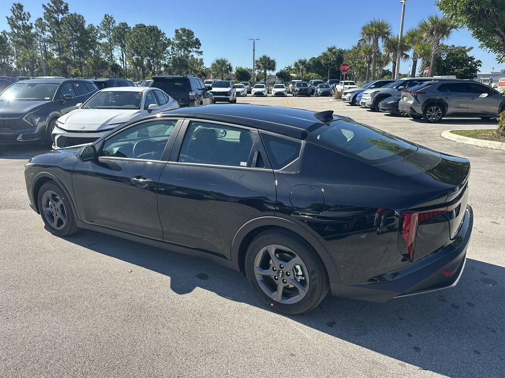 new 2025 Kia K4 car, priced at $24,375