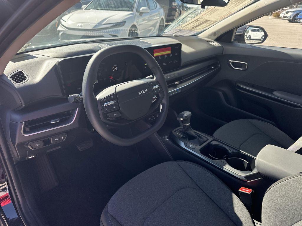 new 2025 Kia K4 car, priced at $24,375