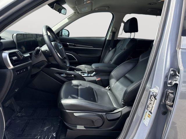 used 2024 Kia Telluride car, priced at $30,120