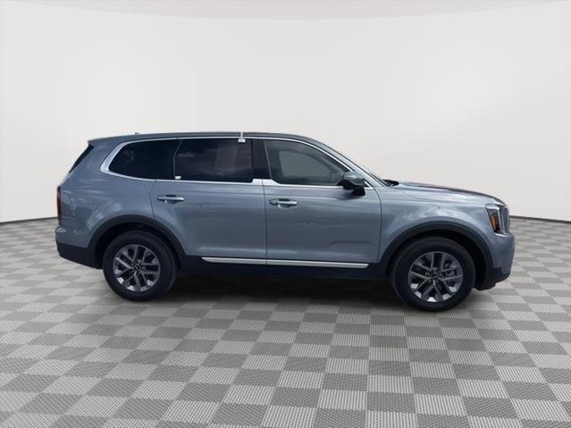 used 2024 Kia Telluride car, priced at $30,120