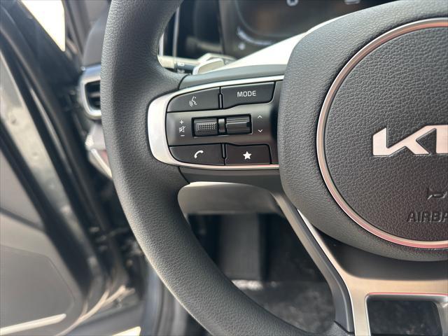 new 2025 Kia Sportage Hybrid car, priced at $29,905