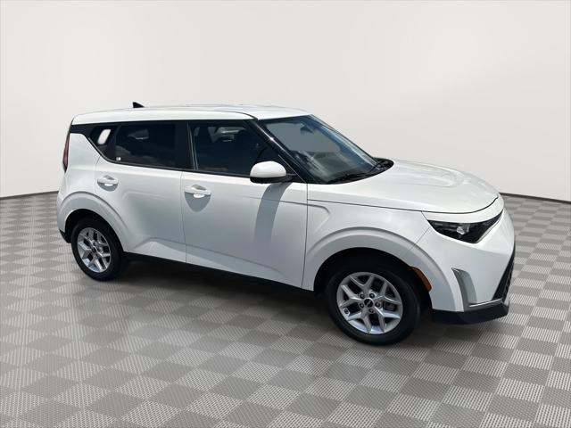 used 2024 Kia Soul car, priced at $16,819