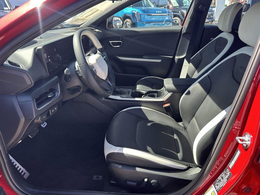 new 2025 Kia K4 car, priced at $29,870