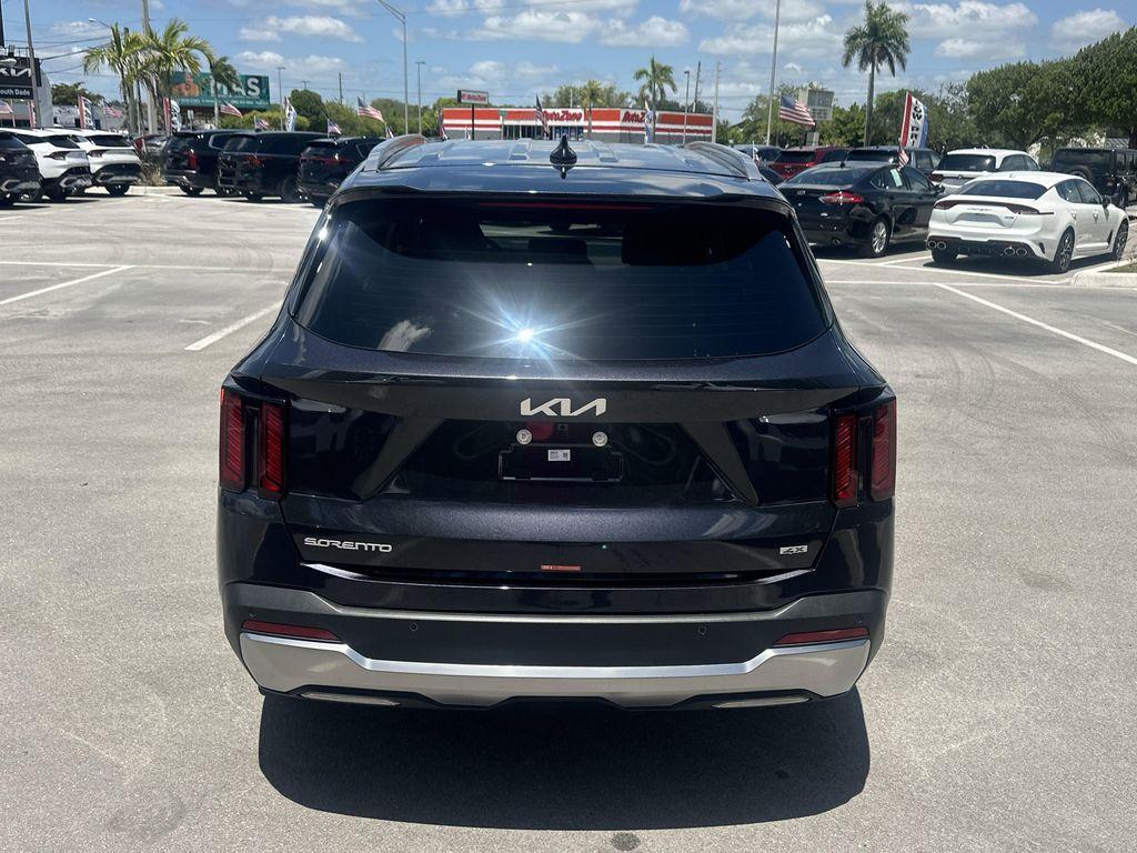 new 2025 Kia Sorento car, priced at $37,090