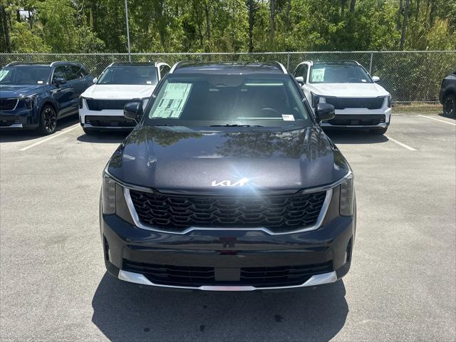 new 2025 Kia Sorento car, priced at $38,249